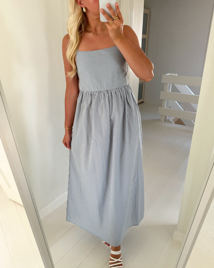 Pieces kjole feline strap pwp wvn cashmere blue/morel