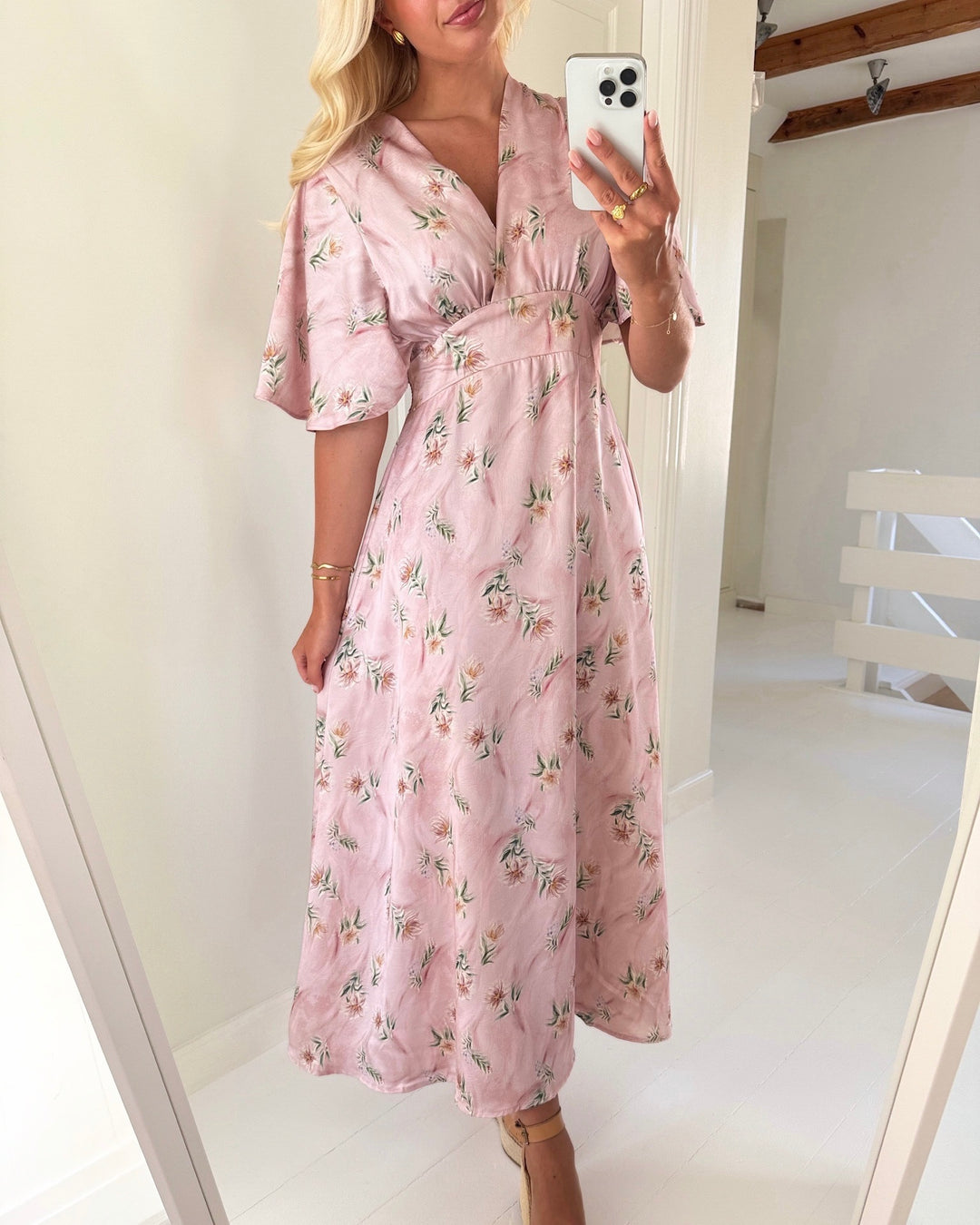 Sister's Point kjole limited edition gisela-dr41 rosa flower