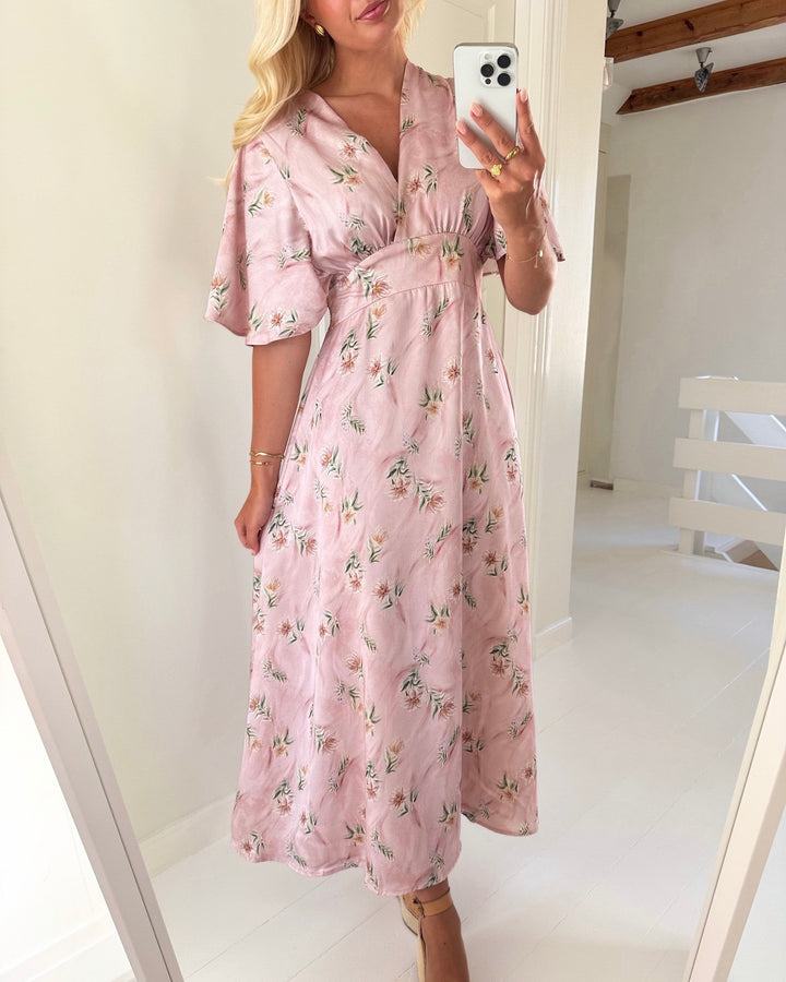Sister's Point kjole limited edition gisela-dr41 rosa flower