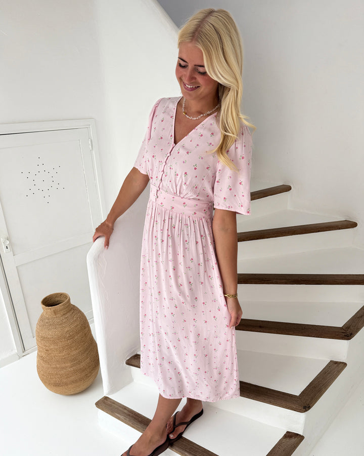 Pieces kjole tala ss midi roseate spoonbill/flower - FORUDBESTILLING LEV. UGE 18