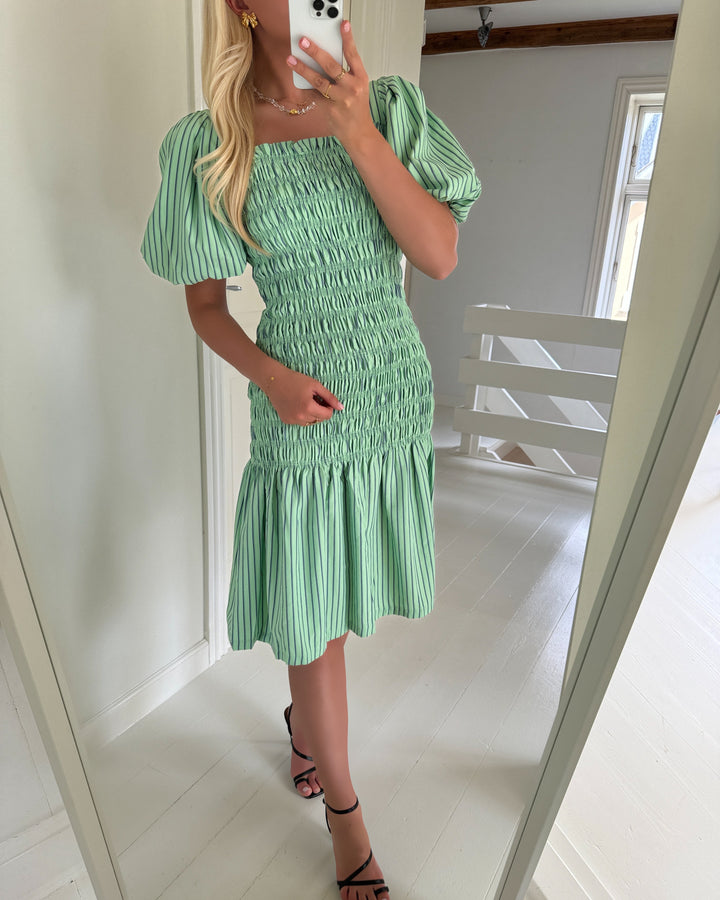 A-View kjole rikka stripe midi green