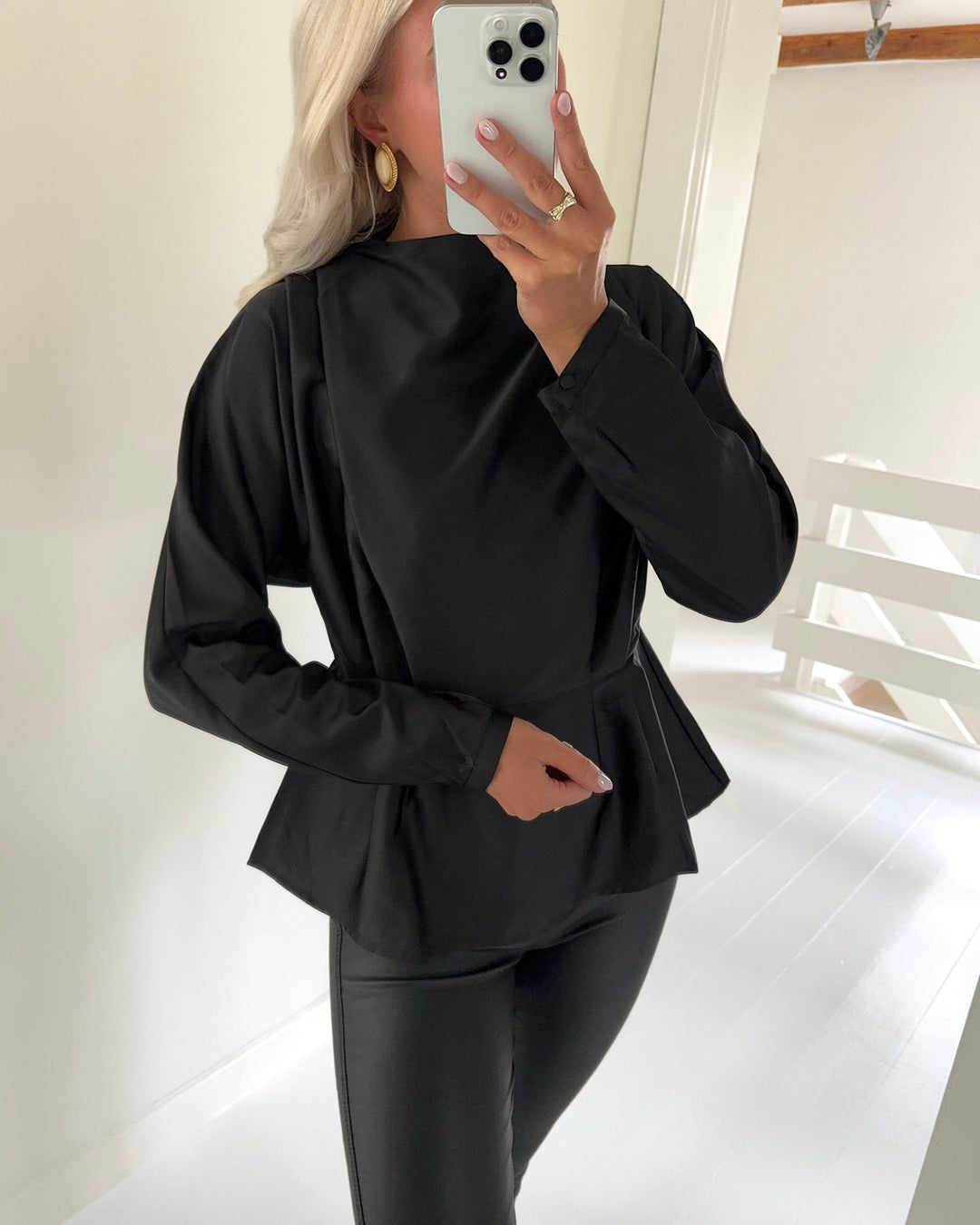 Y.A.S bluse yera ls black