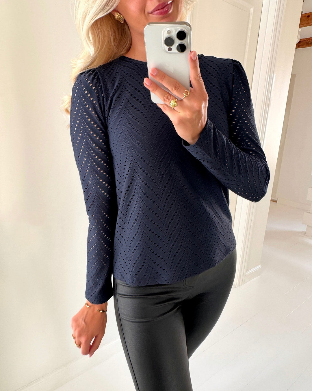 JDY bluse carla cathinka ls o-neck sky captain