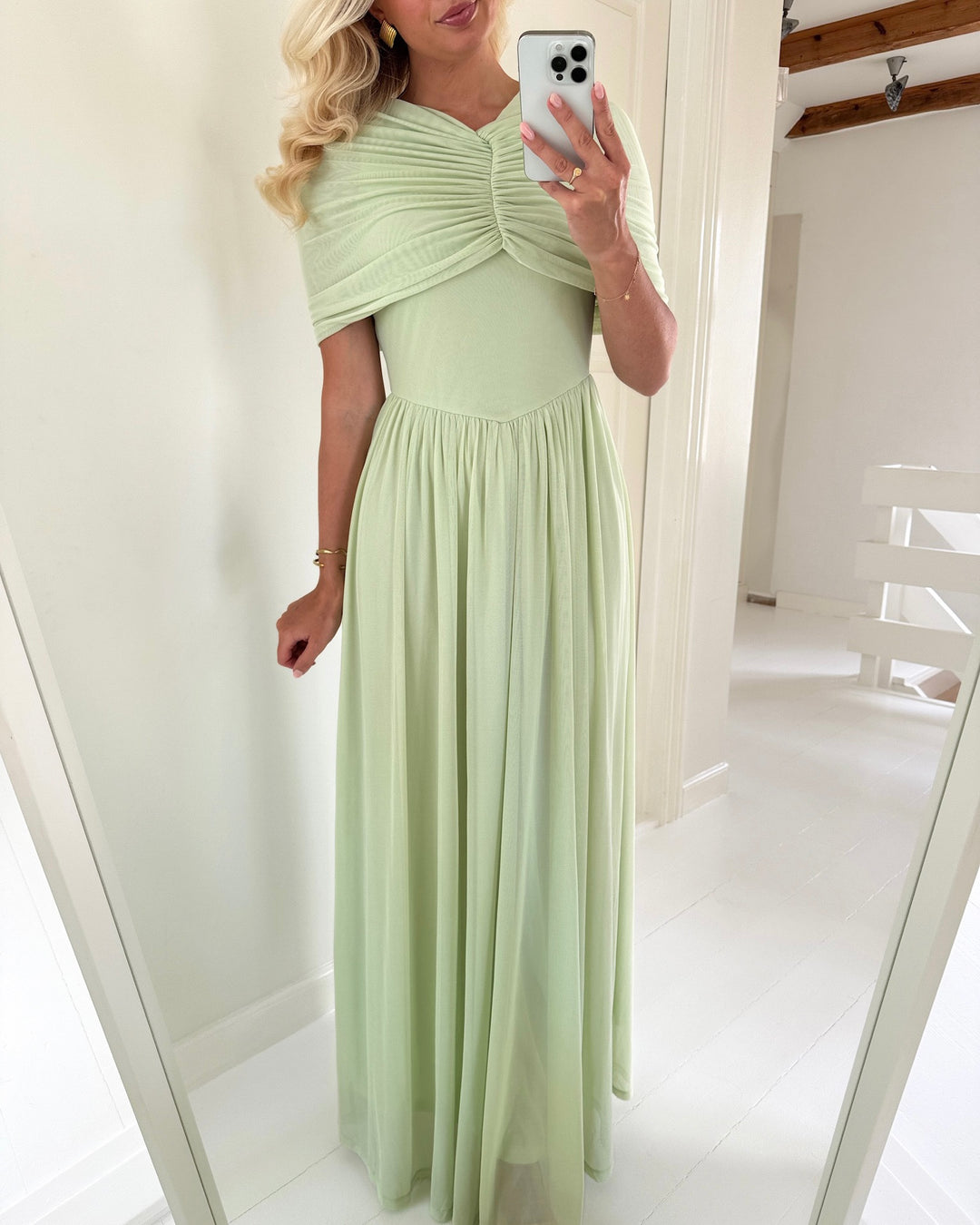 Vero Moda kjole rosetta cape detail maxi celadon green