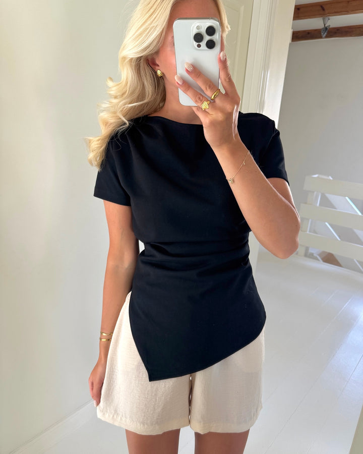 Sister's Point top veda-top black