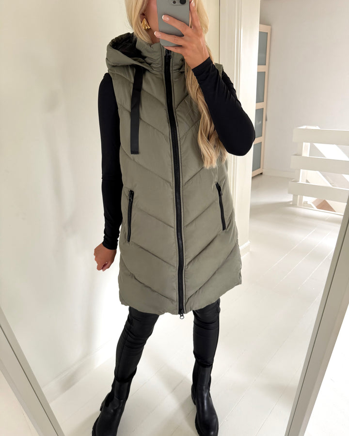 JDY vest skylar padded hood vetiver