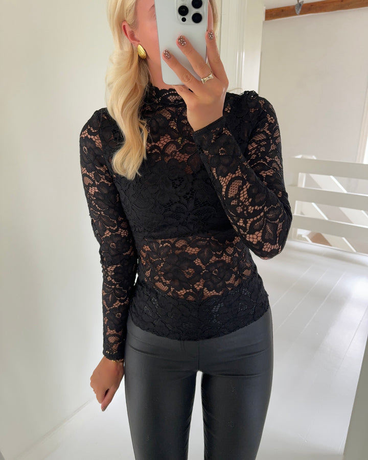 Y.A.S bluse lacey ls lace black