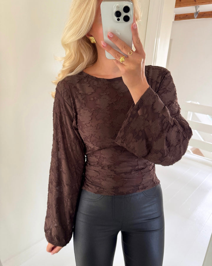 Only bluse nadia ls ruching coffee bean
