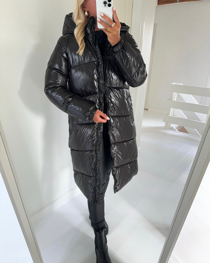 Vero Moda jakke uppsashiny long black