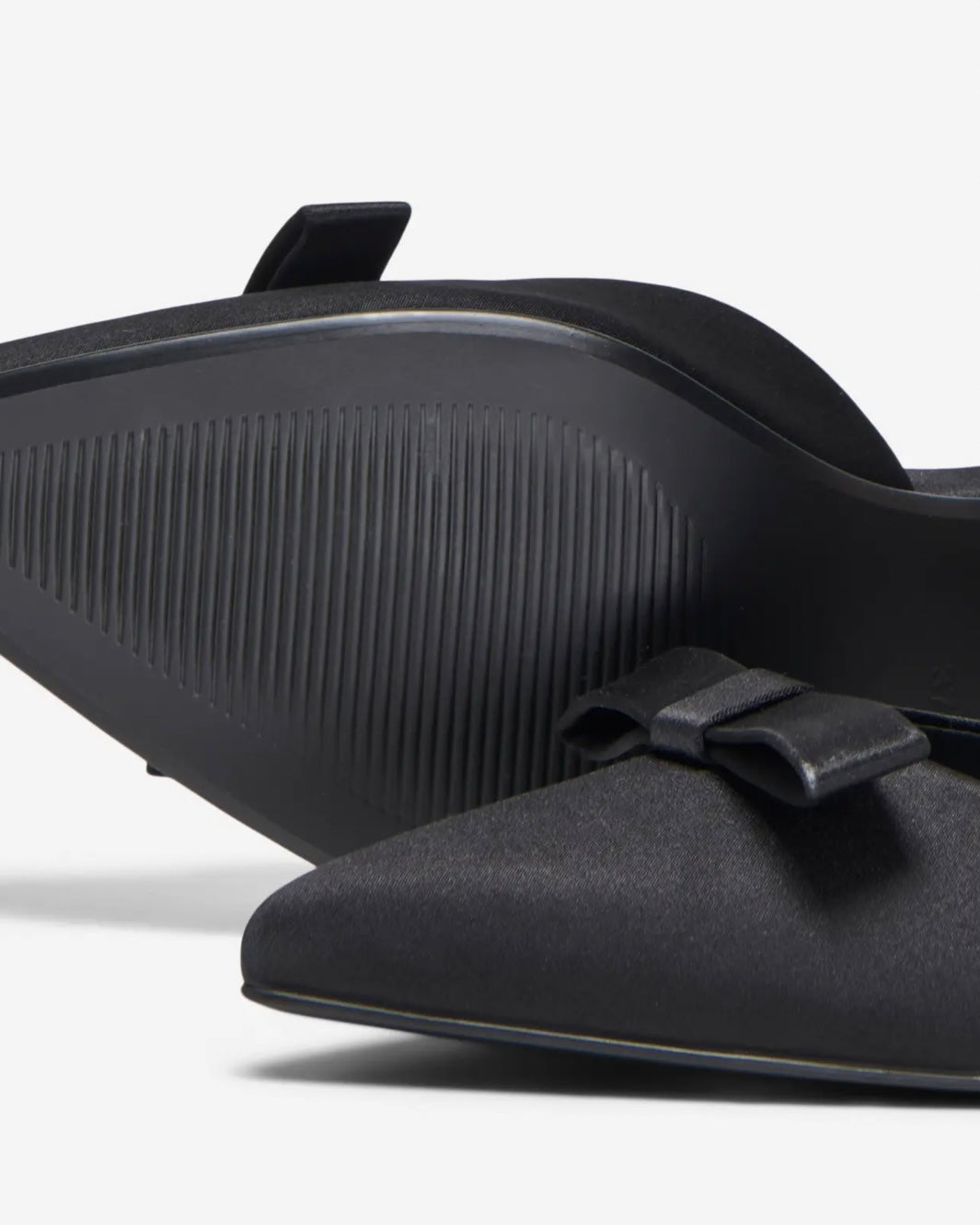 Only sko perrie-2 bow pump black