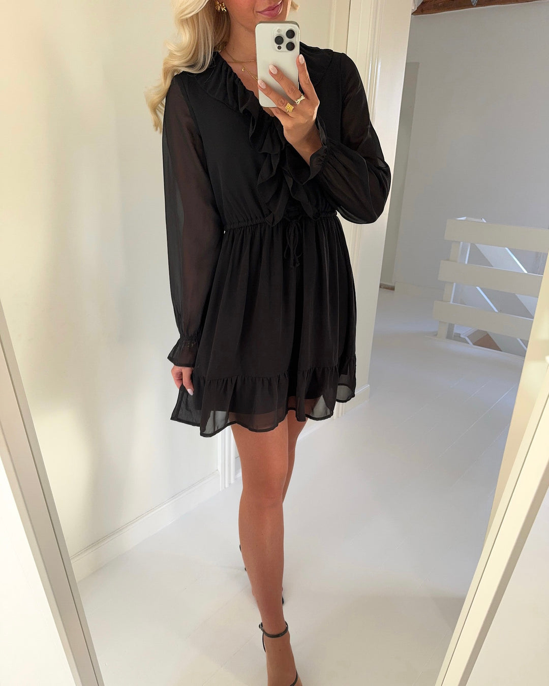 Vero Moda kjole dora ls short black