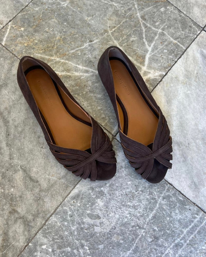 Copenhagen Shoes passionate suede dark brown