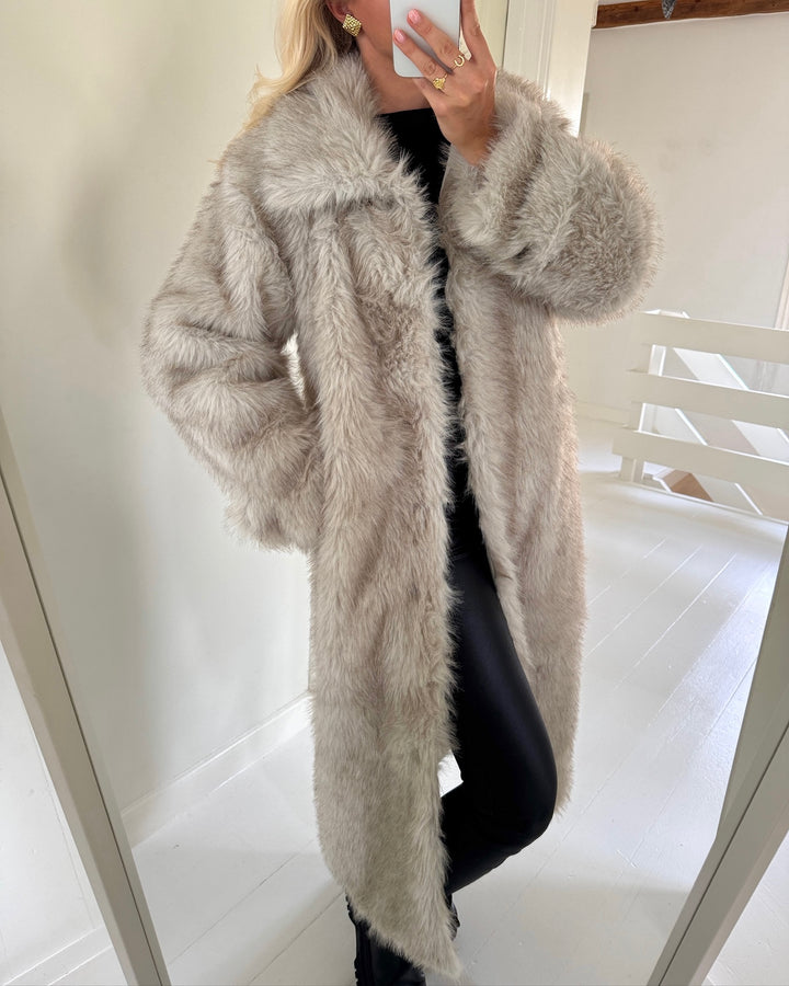 Y.A.S frakke paula ls long faux fur birch