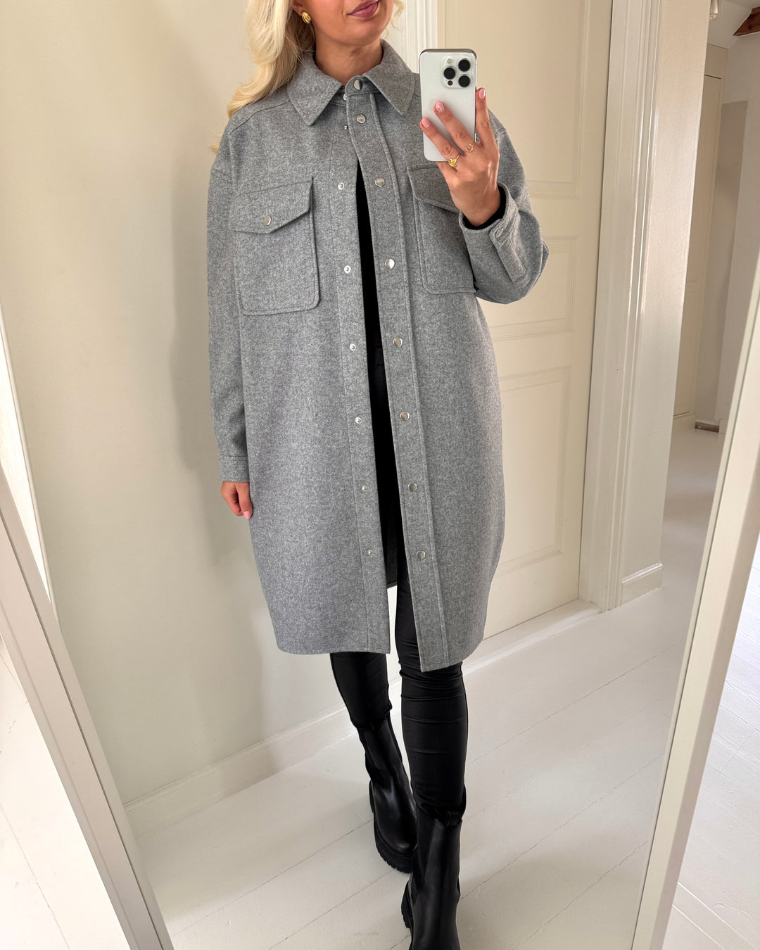 Vero Moda frakke vince long boxy light grey melange
