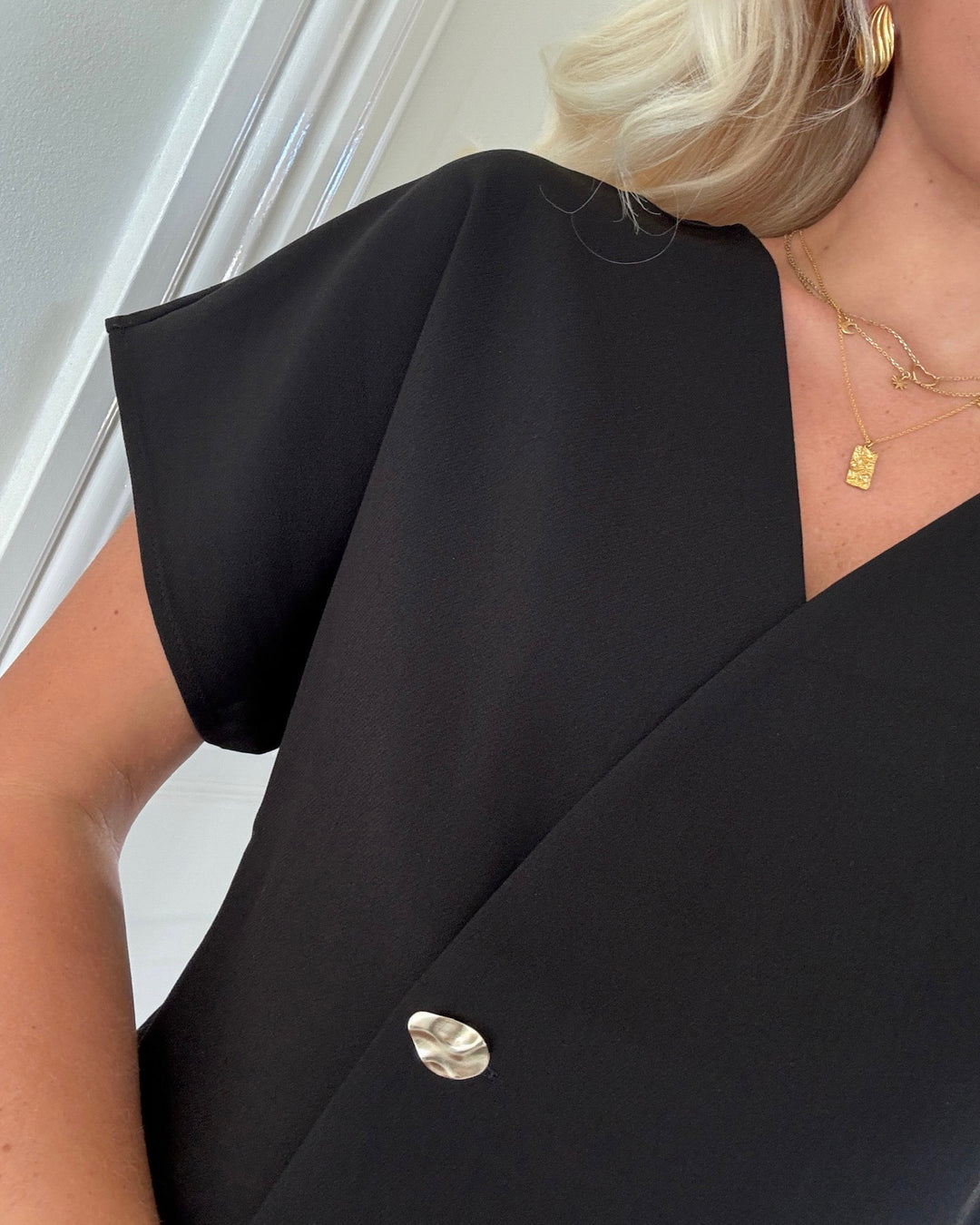 Vero Moda top sonja ss v-neck black