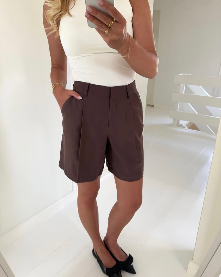 JDY shorts cille life hw chocolate brown - FORUDBESTILLING LEV. UGE 24