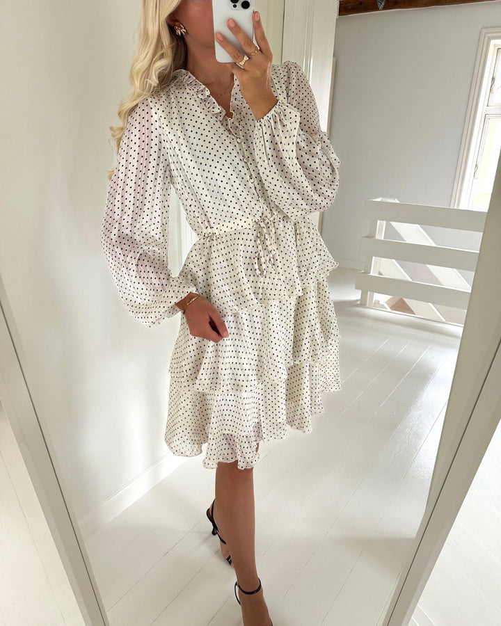 Y.A.S kjole cruella ls d2d créme brulée/stripes/do