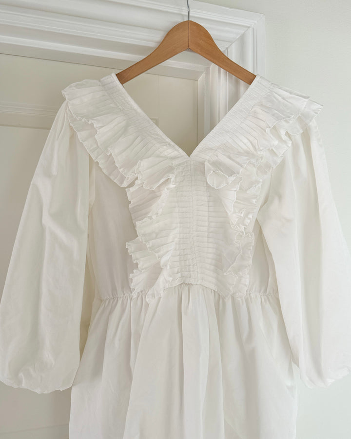Y.A.S kjole runa 3/4 ruffle -d2d star white