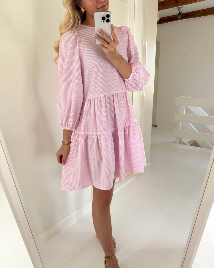 A-View kjole sonja pink/white