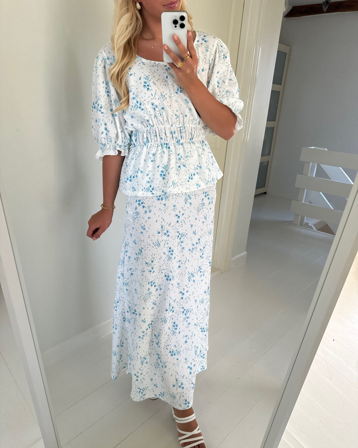Vero Moda Aware nederdel somya hw long vma snow white/azure blue