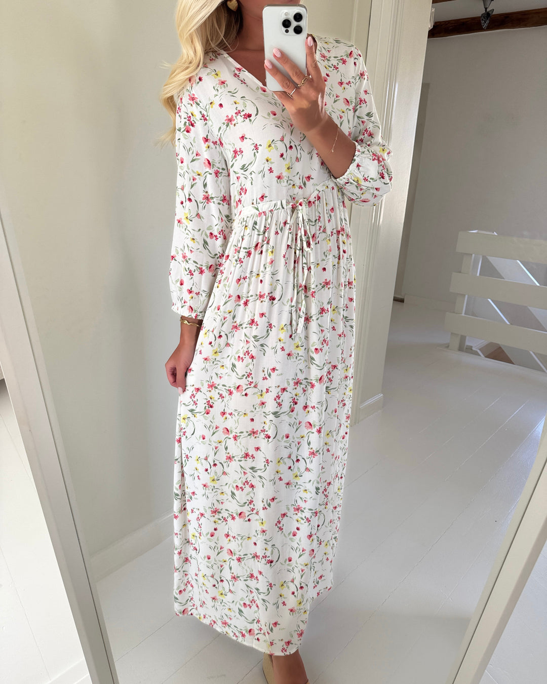 JDY kjole sezen life 3/4 cloud dancer/coral ditsy flower