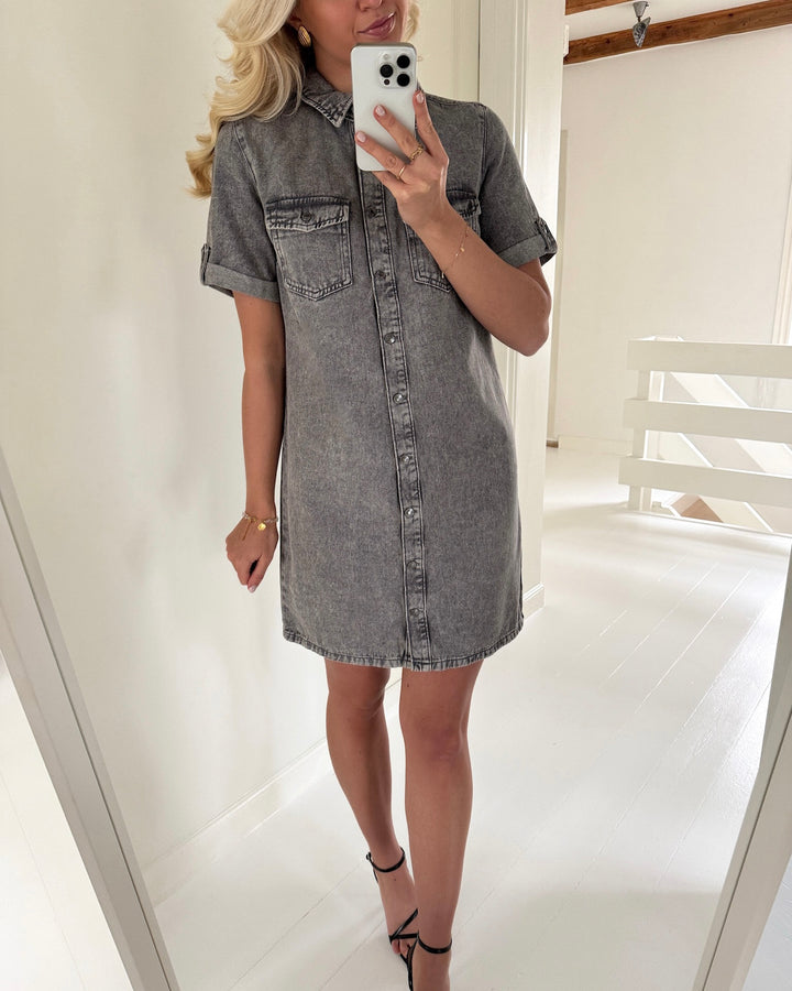 Vero Moda kjole jennie ss short medium grey denim