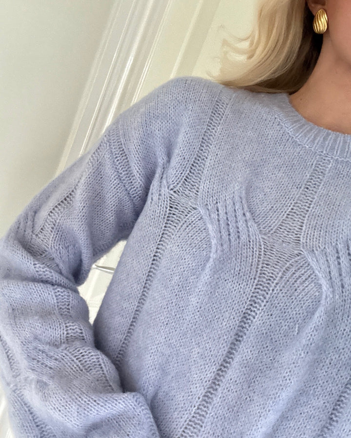 Pieces kjole jenna ls cable knit midi baby lavender - FORUDBESTILLING LEV. UGE 6