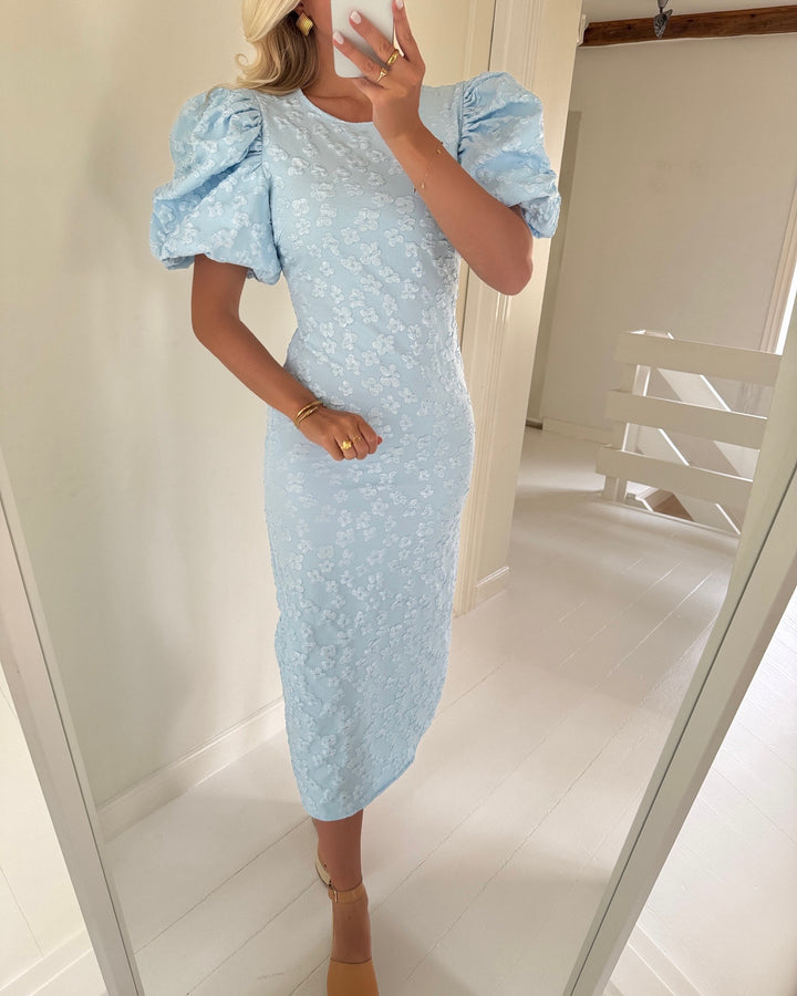 Vero Moda kjole fia ss o-neck midi nantucket breeze