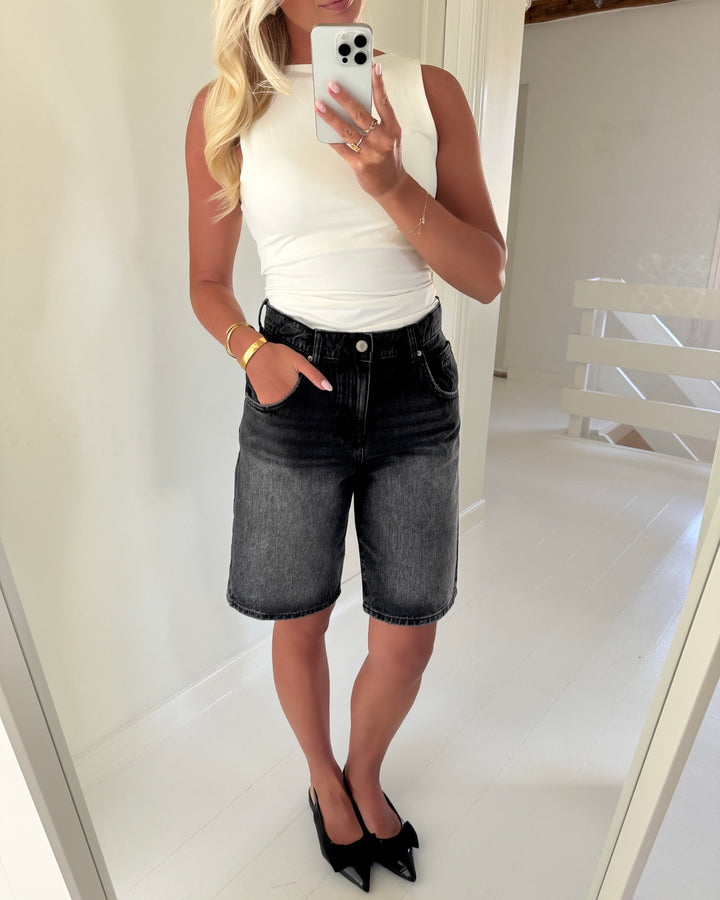 Only shorts mate reg baggy long washed black