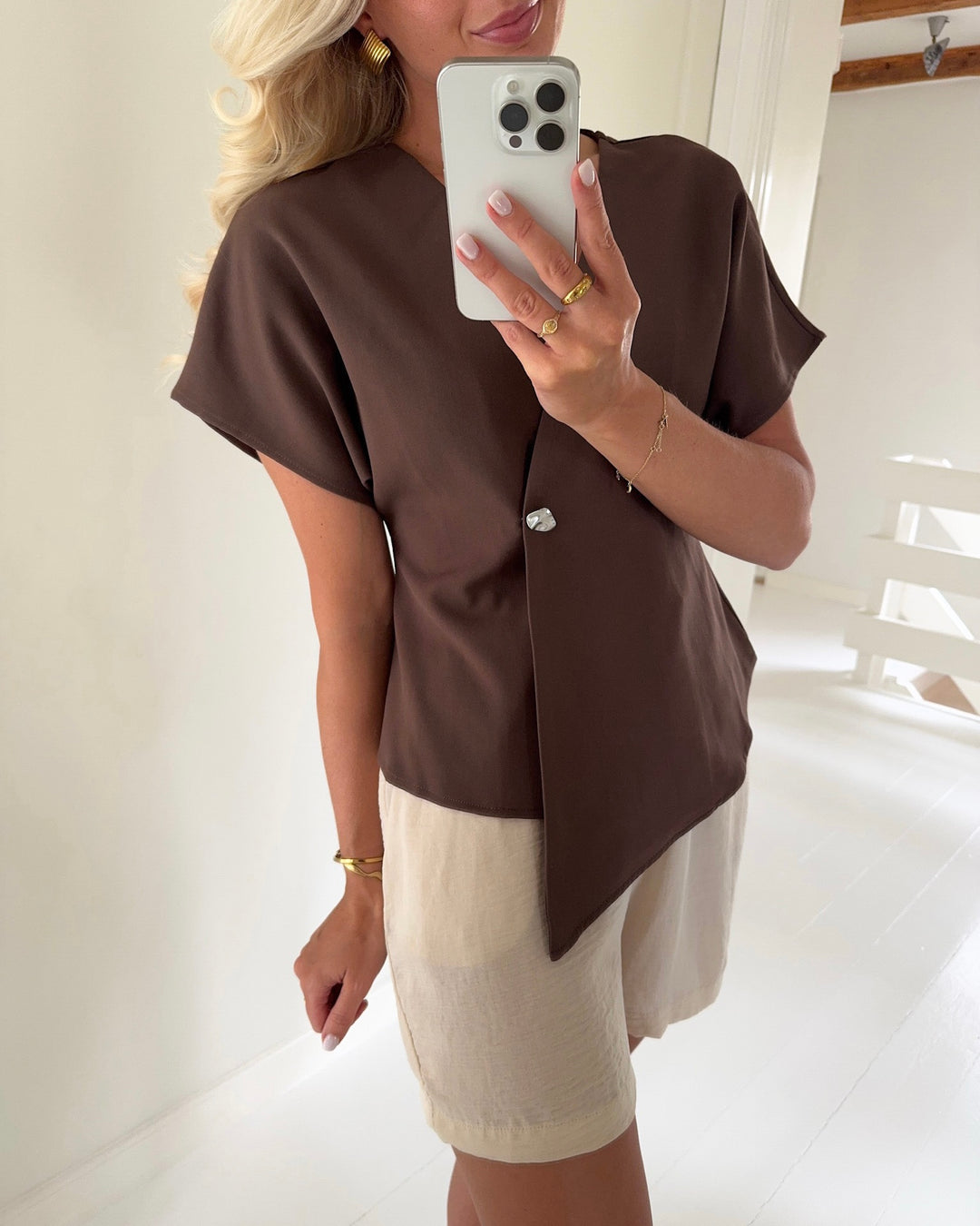 Vero Moda top sonja ss v-neck chocolate martini silver button