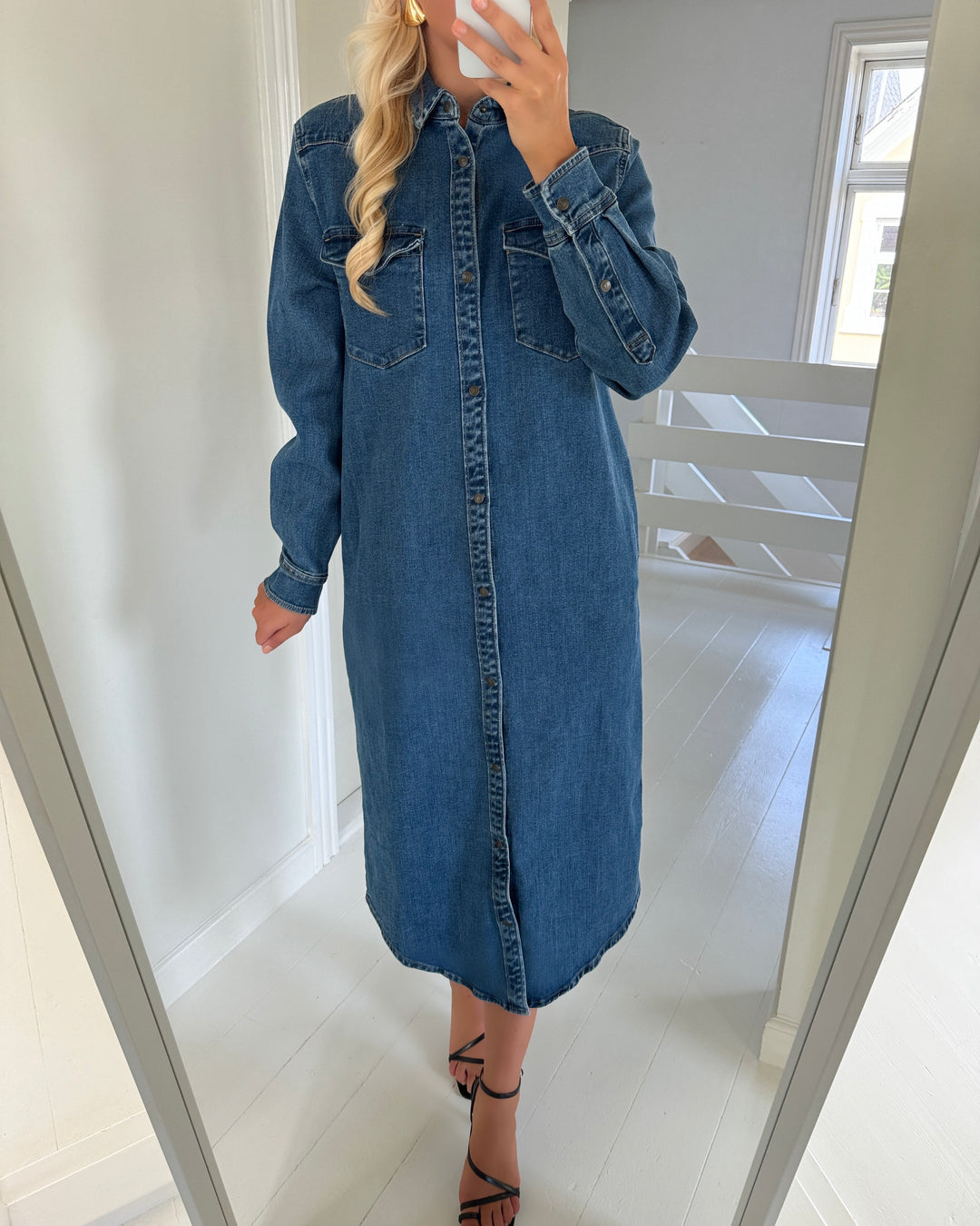 Sister's Point skjortekjole onea-l.dr mid blue wash