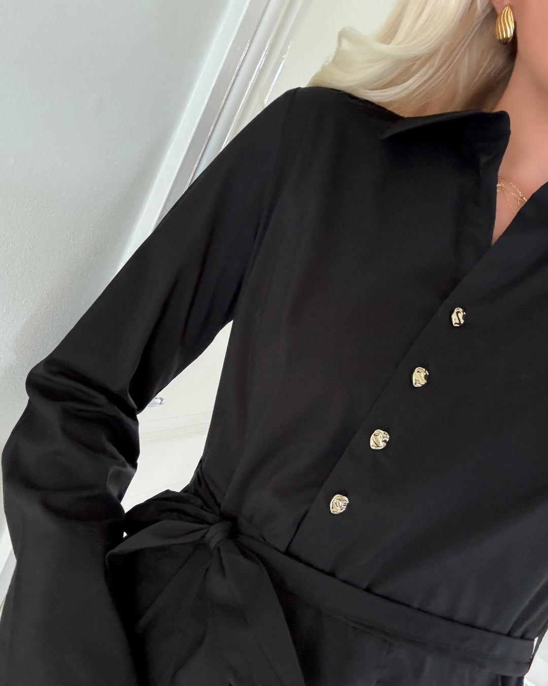 Vero Moda kjole friba ls calf black - FORUDBESTILLING LEV. UGE 45