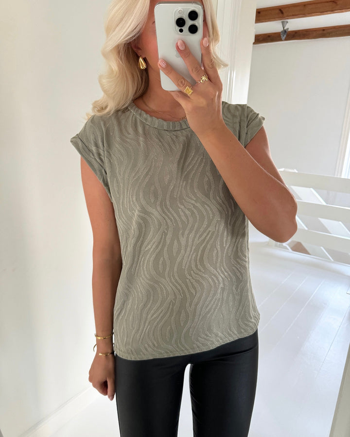 Sister's Point top low-400 l. khaki