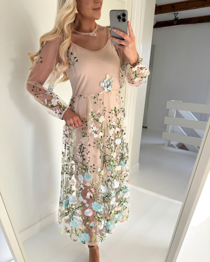 A-View kjole fuschia rose/blue