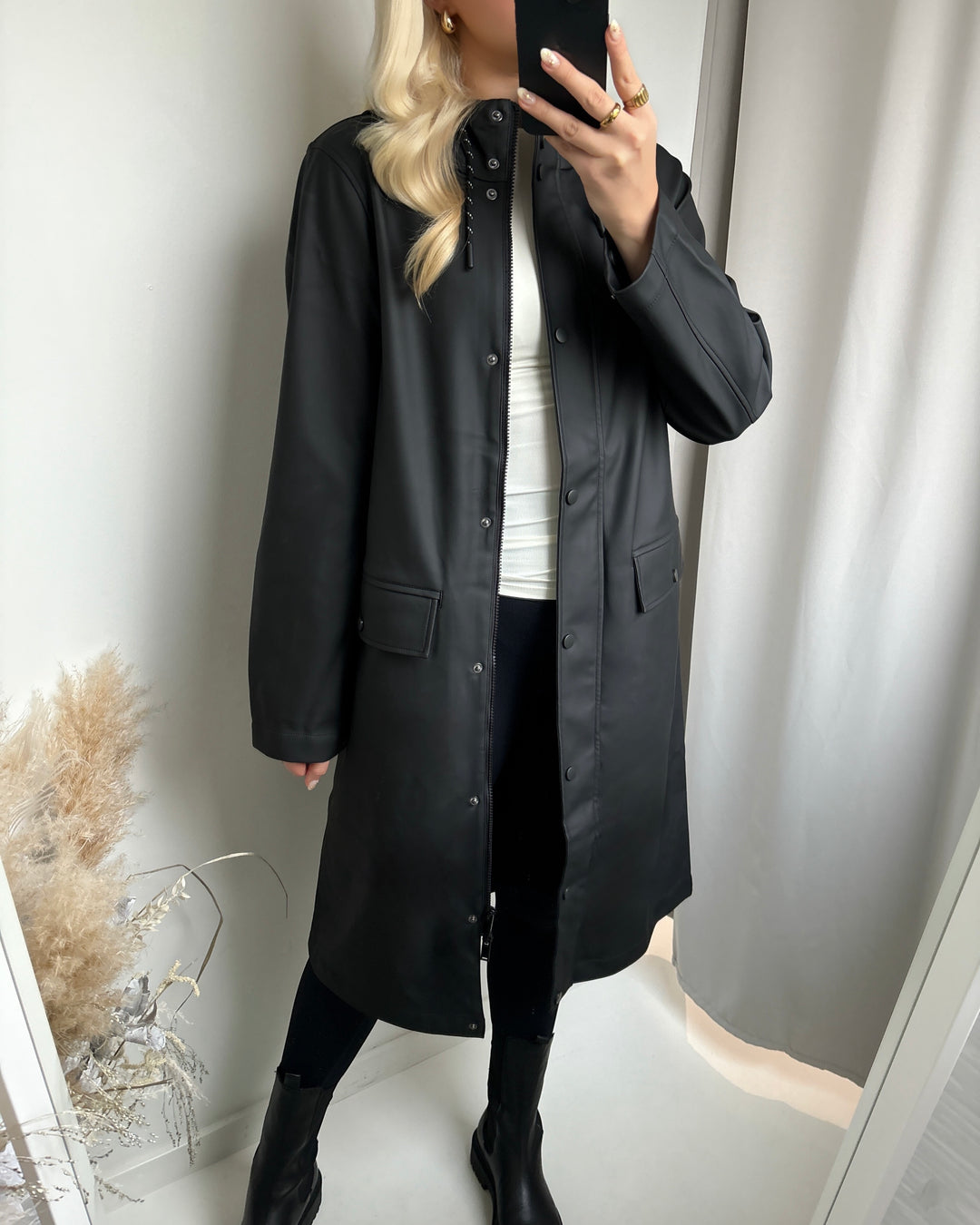 Vero Moda regnjakke malou coated black