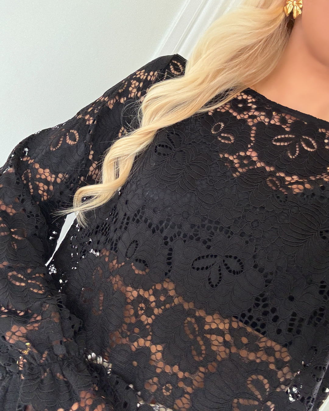 JDY top lacey l/s lace jrs black