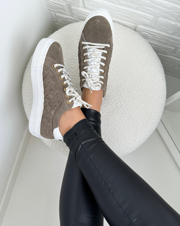 Copenhagen Shoes sneakers days of fun quilt suede taupe