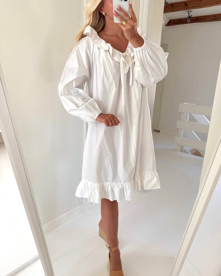 Aware by Vero Moda kjole kari ls v-neck snow white
