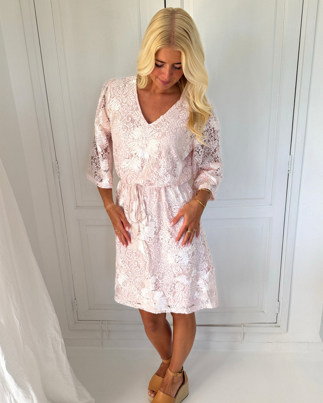 Sister's Point kjole emore-dr2 soft rose - FORUDBESTILLING LEV. UGE 17