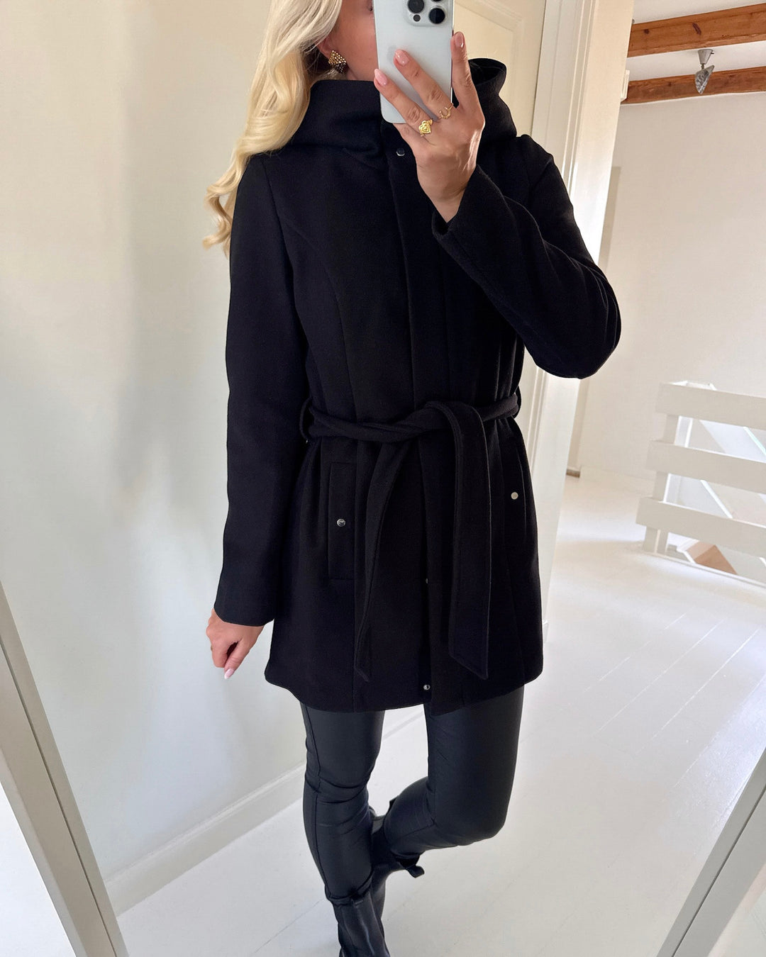 Vero Moda jakke popliva black