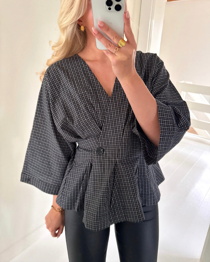 Love&Divine bluse love1510-1 black check