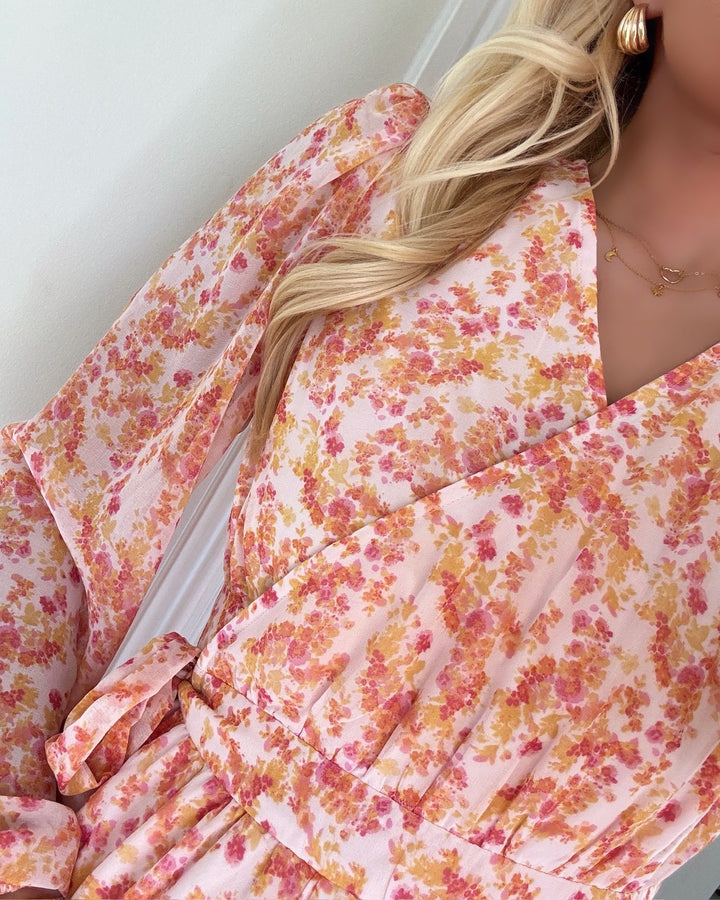 Aware by Vero Moda kjole audora ls long wrap barley pink/palma