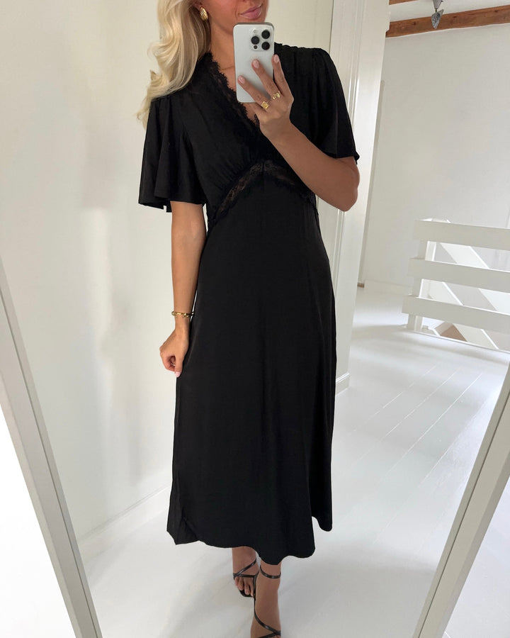 Love&Divine kjole love1368 black