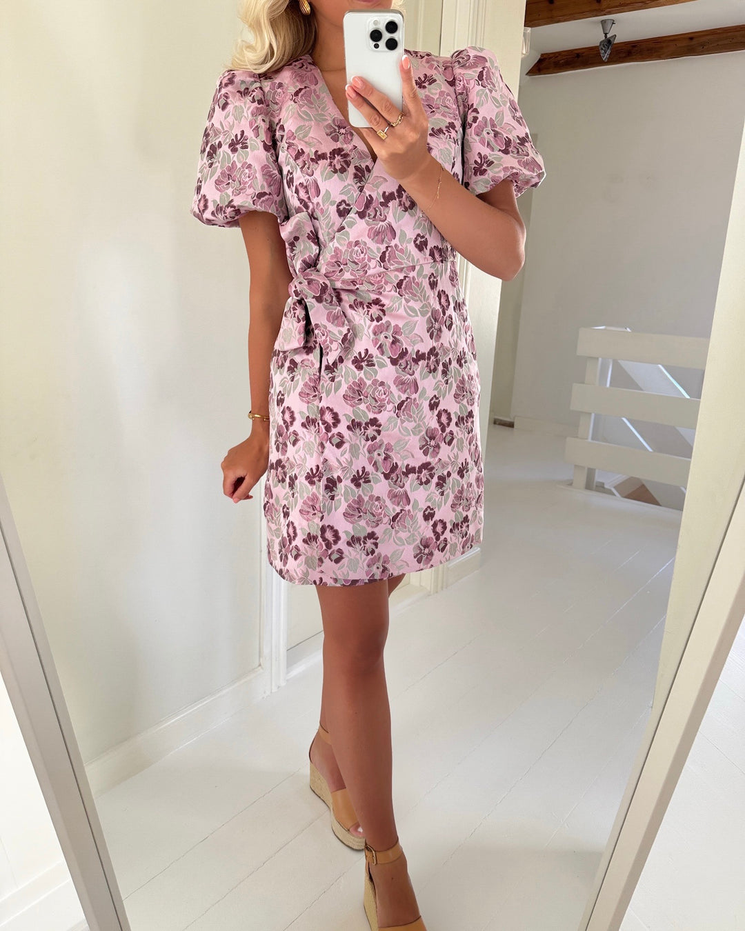 Y.A.S kjole tania ss wrap pink lady tania print