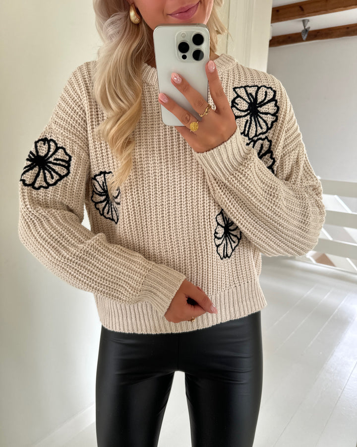 Vero Moda sweater laura ls o-neck boo birch/w. black