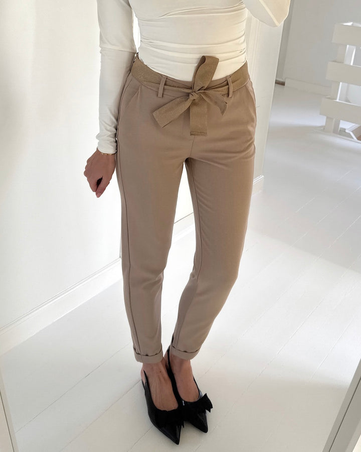 Vero Moda bukser kaya mr loose tapered belt silver mink belt w. golden lurex