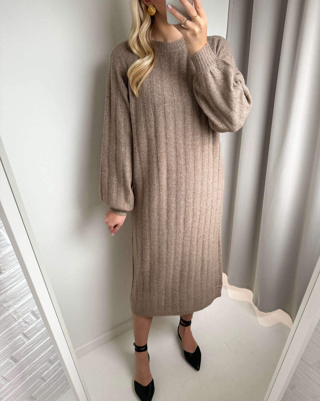 Pieces kjole maggy ls knit taupe gray