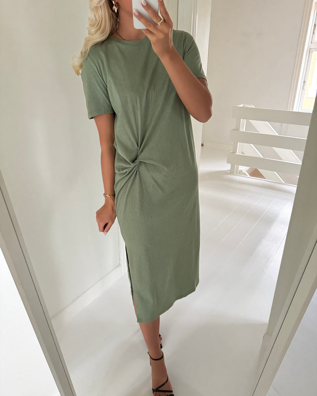 Vero Moda kjole tass ss o-neck 7/8 hedge green