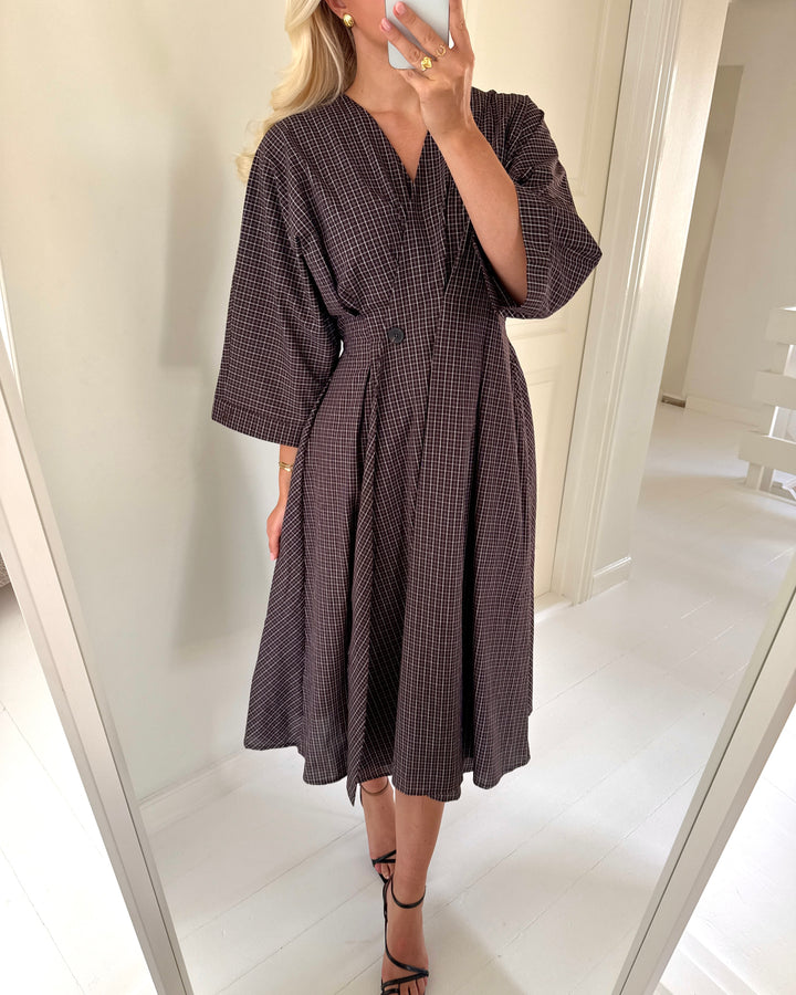 Love&Divine kjole 1602-1 brown check