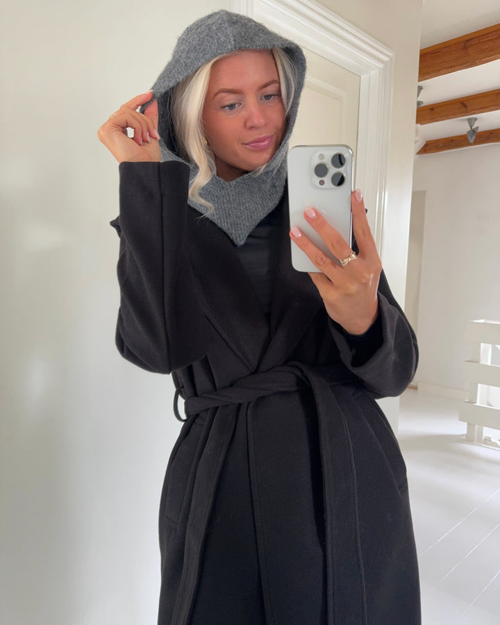 Vero Moda balaclava sia cable dark grey melange